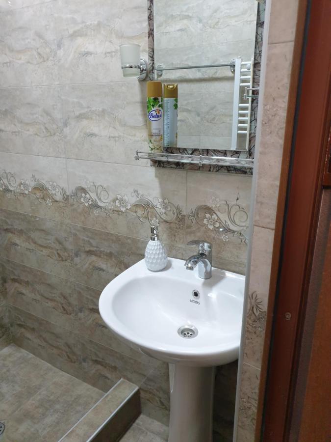 Guest House - Avlabari Tbilisi Exteriör bild