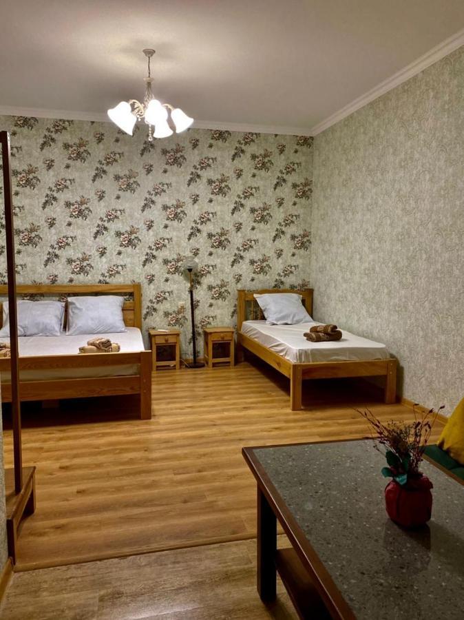 Guest House - Avlabari Tbilisi Exteriör bild